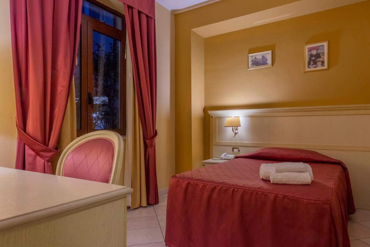 Hotel San Michele Milazzo Exteriör bild