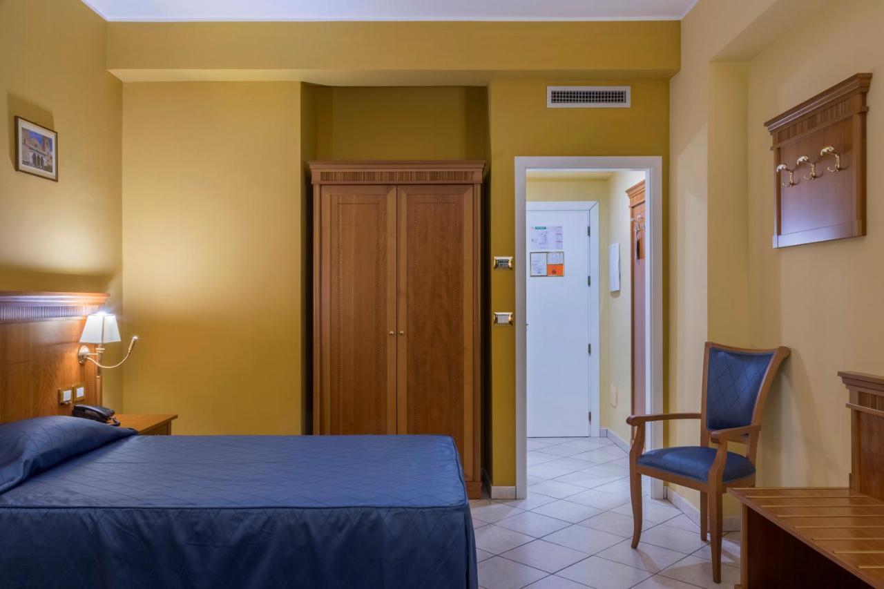 Hotel San Michele Milazzo Exteriör bild